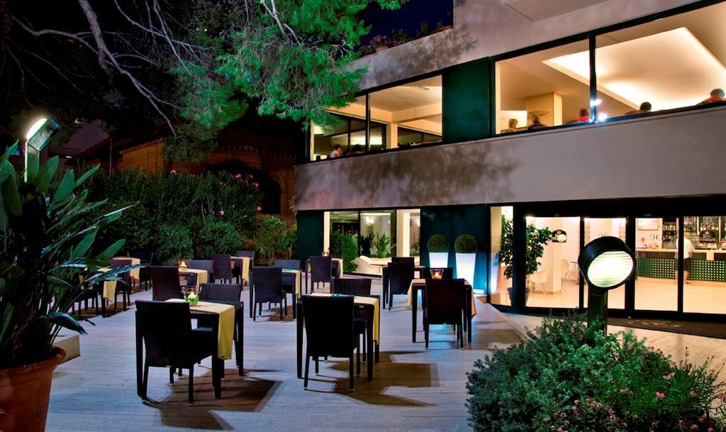 Hotel Europa Beach Village Giulianova Exterior foto