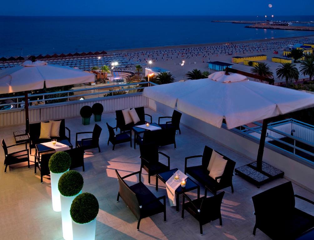 Hotel Europa Beach Village Giulianova Exterior foto